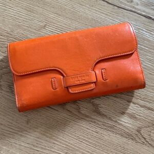 Kate Spade Mini Evan Wristlet